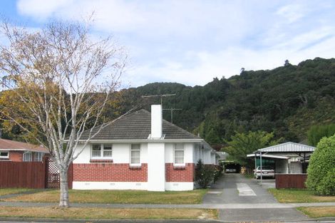 Photo of property in 51 Wilford Street, Wallaceville, Upper Hutt, 5018