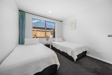 Photo of property in 8 Chadlington Way, Lower Shotover, Queenstown, 9304