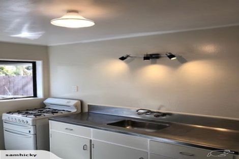 Photo of property in 1/17 Valentine Street, Alicetown, Lower Hutt, 5010