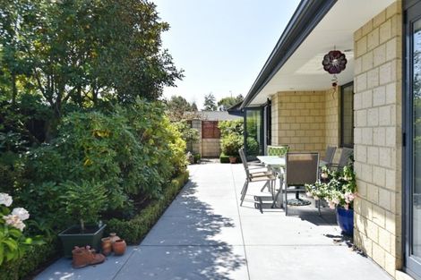 Photo of property in 14 Havana Gardens, Shirley, Christchurch, 8052