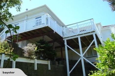 Photo of property in 28 Melbourne Road, Island Bay, Wellington, 6023