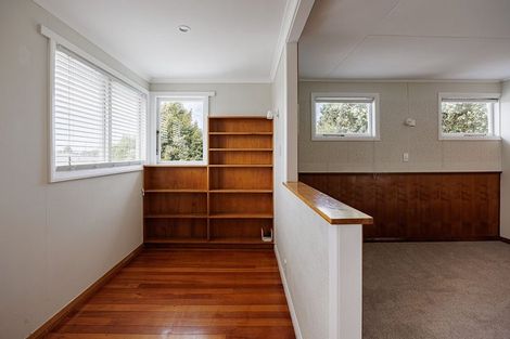 Photo of property in 49 Meeanee Road, Taradale, Napier, 4112