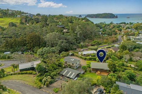 Photo of property in 3 Patricia Place, Hahei, Whitianga, 3591