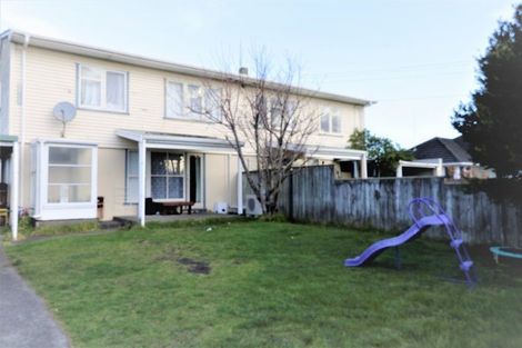 Photo of property in 44 Matipo Street, Castlecliff, Wanganui, 4501