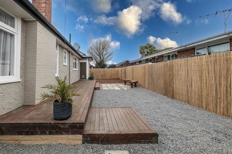 Photo of property in 1/375 Yaldhurst Road, Russley, Christchurch, 8042