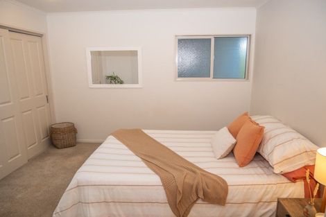 Photo of property in 11 Christine Drive, Coopers Beach, 0420