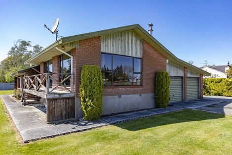 Photo of property in 24 Burnett Street, Oxford, 7430