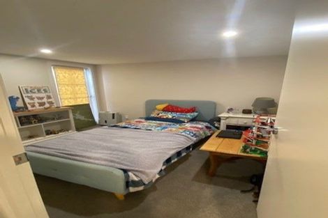 Photo of property in 8 Dodson Avenue, Milford, Auckland, 0620