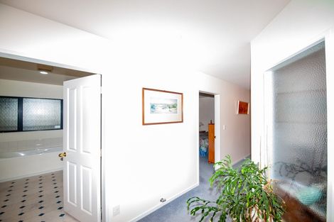 Photo of property in 1 Radstock Grove, Churton Park, Wellington, 6037