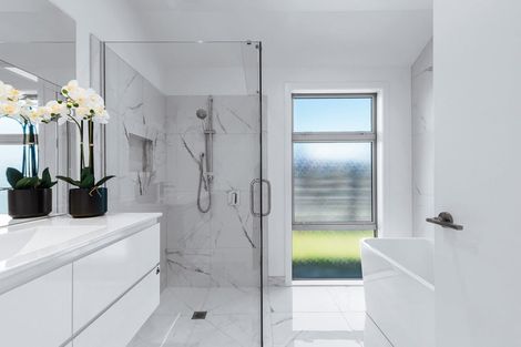 Photo of property in 15 Tai Road, Wharewaka, Taupo, 3330