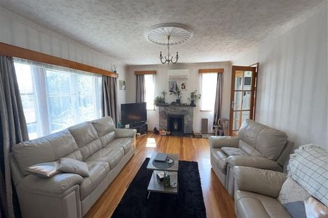 Photo of property in 35 Hadfield Crescent, College Estate, Whanganui, 4500