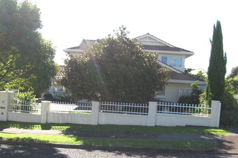 Photo of property in 6 Sligo Place, Somerville, Auckland, 2014