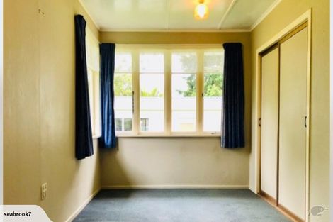 Photo of property in 122a Govett Avenue, Frankleigh Park, New Plymouth, 4310