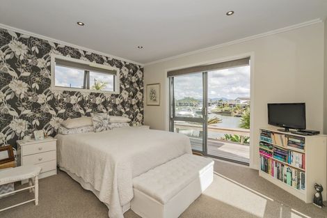 Photo of property in 3 Little George Place, Whitianga, 3510
