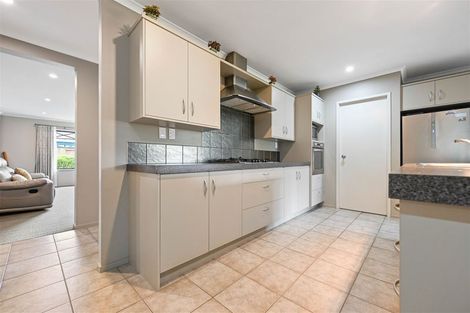 Photo of property in 12 Rosewood Court, Huntington, Hamilton, 3210