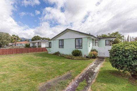 Photo of property in 131 Te Rangitautahanga Road, Turangi, 3334