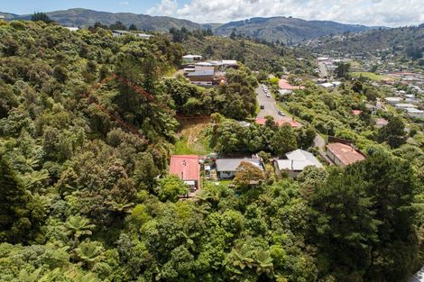 Photo of property in 11 Gribble Grove, Stokes Valley, Lower Hutt, 5019