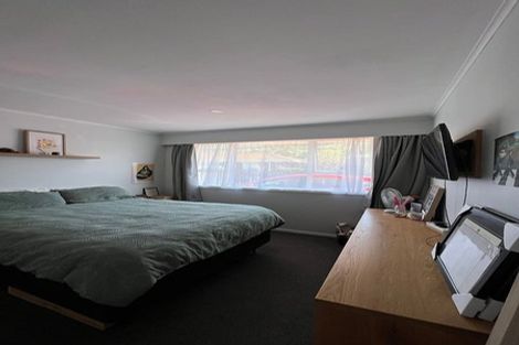 Photo of property in 4/10 Rawson Street, Tawa, Wellington, 5028