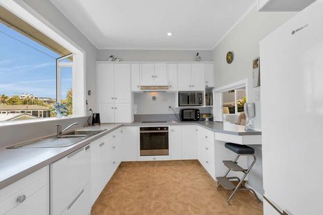 Photo of property in 84 Great North Road, Saint Johns Hill, Whanganui, 4500