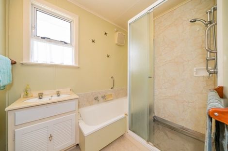 Photo of property in 21 Mcleod Street, Elderslea, Upper Hutt, 5018