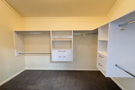 Photo of property in 14 Mcfetridge Place, Hillcrest, Auckland, 0627
