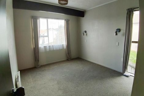 Photo of property in 1/107 John Downs Drive, Browns Bay, Auckland, 0630