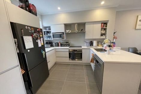 Photo of property in 20 Hobsonville Point Road, Hobsonville, Auckland, 0616