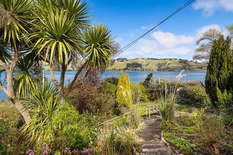 Photo of property in 331 Ravensbourne Road, Maia, Dunedin, 9022