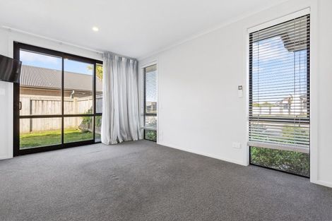 Photo of property in 2 Selliera Place, Papamoa Beach, Papamoa, 3118