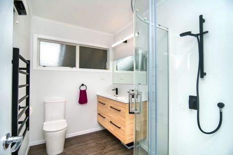 Photo of property in 81 Domett Street, Westport, 7825