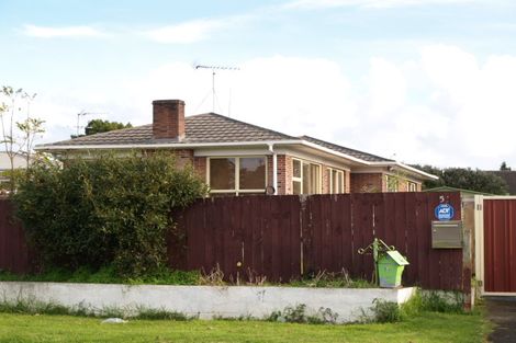 Photo of property in 54 Hallberry Road, Mangere East, Auckland, 2024