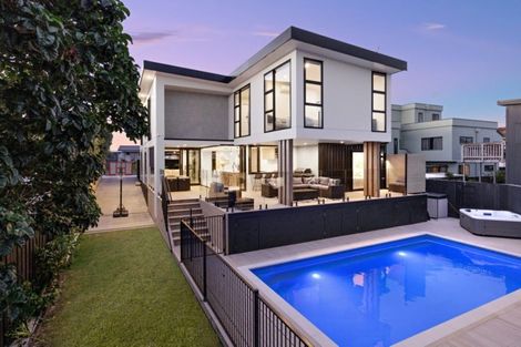 Photo of property in 18 Motiti Road, Papamoa Beach, Papamoa, 3118