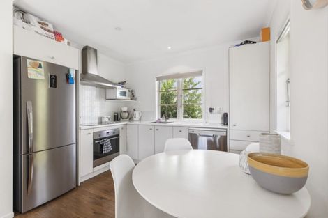 Photo of property in 7 Nelson Avenue, Northcote Point, Auckland, 0627