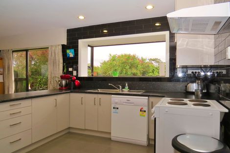 Photo of property in 10 Montague Street, Islington, Christchurch, 8042