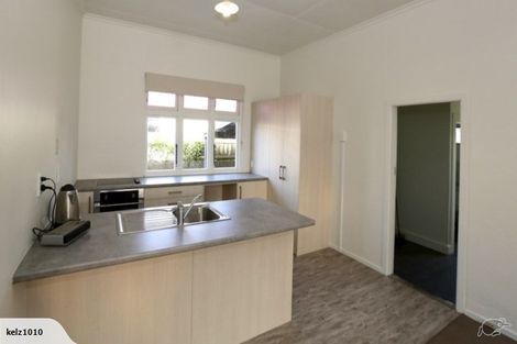 Photo of property in 40 Record Street, Fitzroy, New Plymouth, 4312