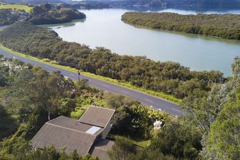 Photo of property in 33 Totara North Road, Totara North, Kaeo, 0479