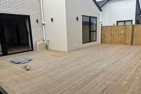 Photo of property in 32c Biokovo Street, Massey, Auckland, 0614