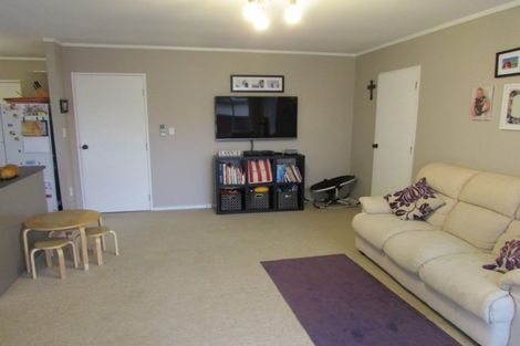 Photo of property in 33 Prouse Crescent, Naenae, Lower Hutt, 5011
