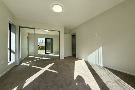 Photo of property in 4 Tawapou Close, Massey, Auckland, 0614