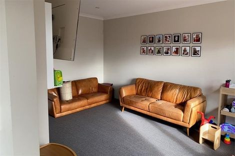 Photo of property in 9a Gillean Street, Havelock North, 4130