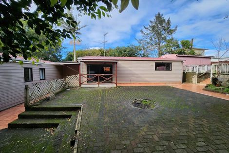 Photo of property in 105 Tidal Road, Mangere, Auckland, 2022