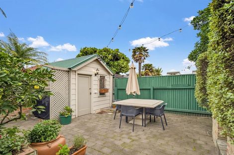 Photo of property in 45 Hardinge Road, Ahuriri, Napier, 4110