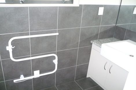 Photo of property in 4b Lili Road, Tuakau, 2121