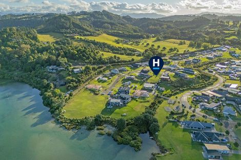 Photo of property in 4 Joyce Harsant Place, Cooks Beach, 3591