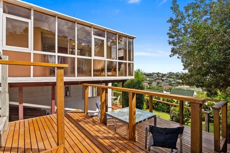 Photo of property in 1/207 Glamorgan Drive, Torbay, Auckland, 0630