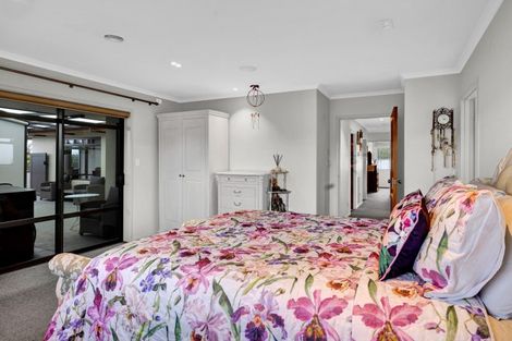 Photo of property in 112b Princess Street, Waitara, 4383