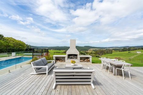 Photo of property in 110 Zanders Road, Helensville, Waimauku, 0882