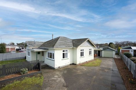 Photo of property in 82 Fairs Road, Milson, Palmerston North, 4414