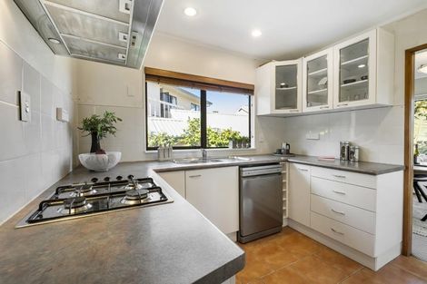 Photo of property in 15 Anne Mclean Drive, Bayview, Auckland, 0629