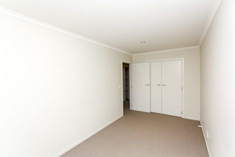 Photo of property in The Strand, 7/16 Ronald Street, Strandon, New Plymouth, 4312